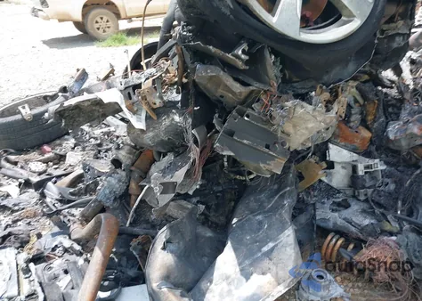 2019 Jaguar F-Type R z USA, uszkodzony, nr VIN SAJD55EE4KCK58142